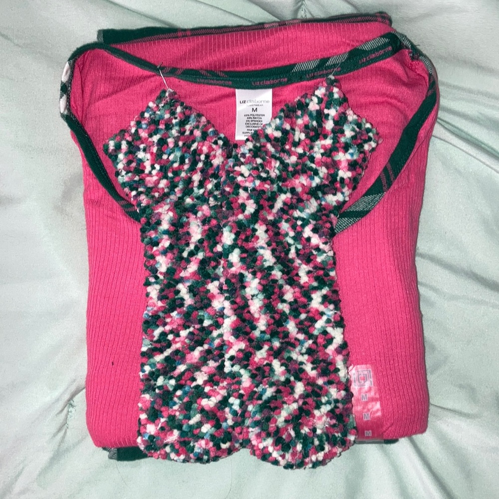 Unworn pajama set